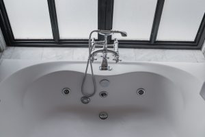 baignoire balnéo