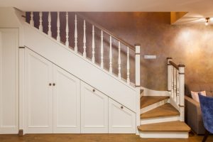 Meuble de rangement escalier