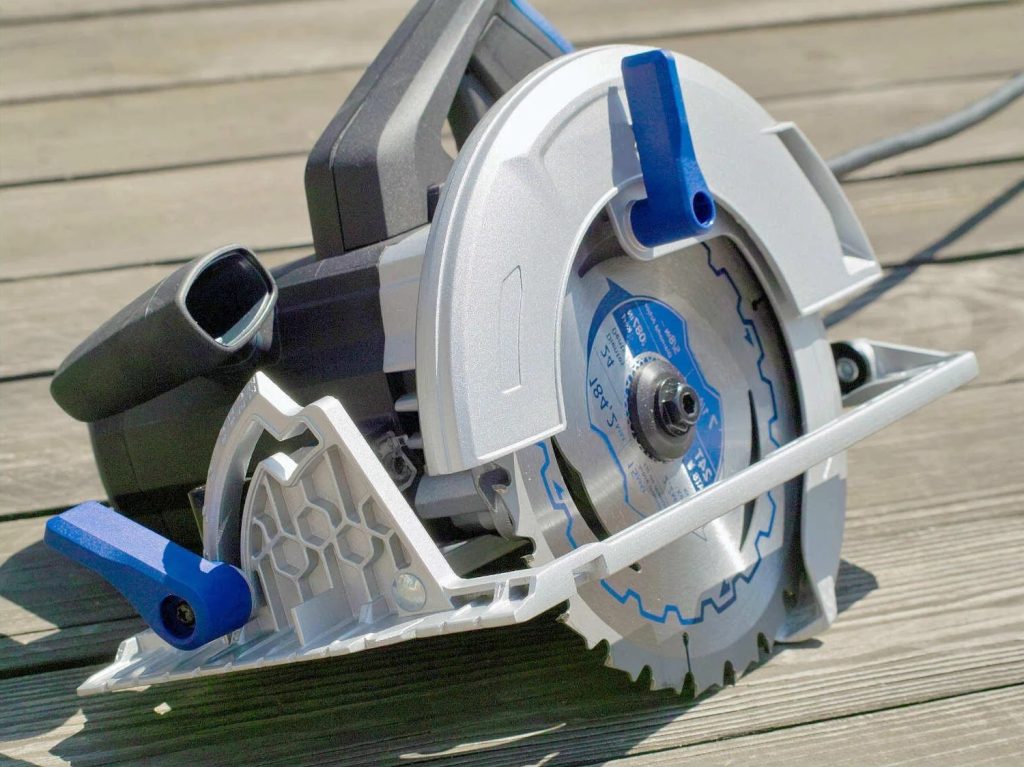 scie circulaire Racetools avis