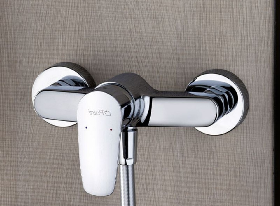 hauteur-mitigeur-douche