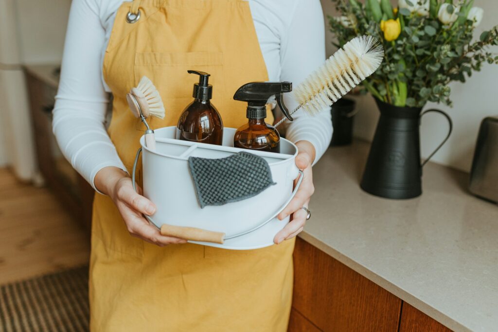 nettoyants multi-usages pour simplifier votre routine ménage